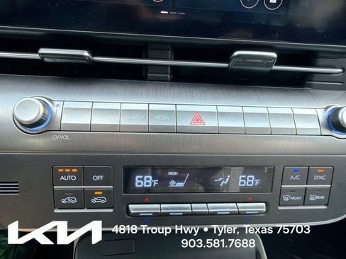 Used 2024 Hyundai Kona SEL w/ Convenience Package FWD image 20