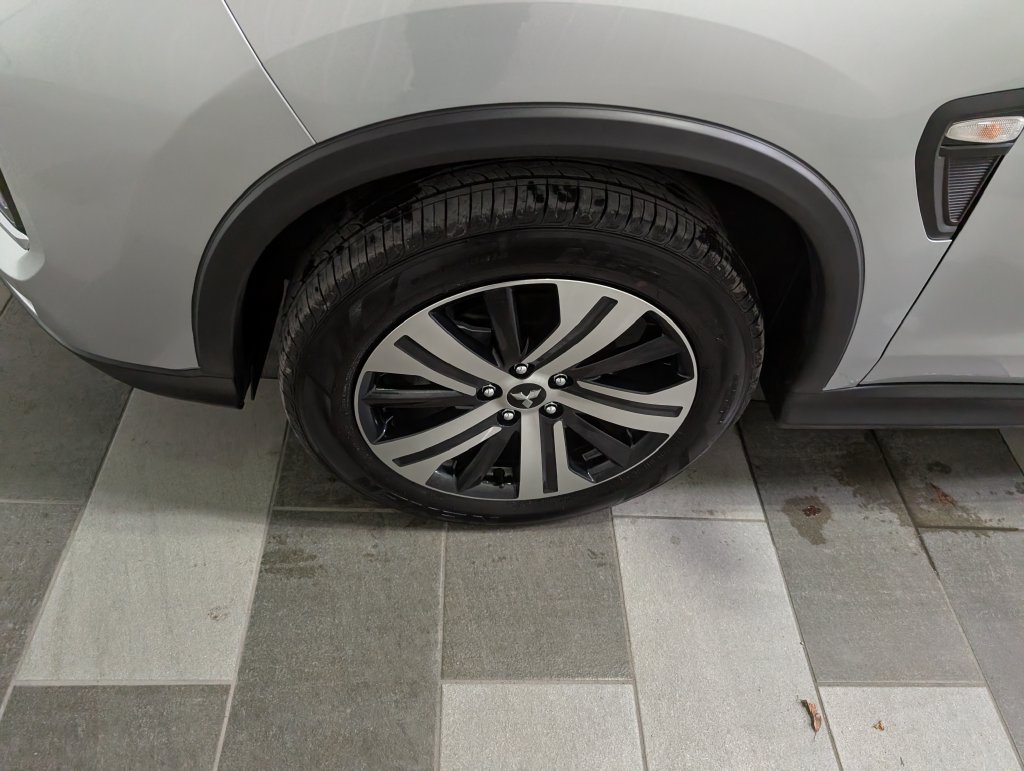 Used 2026 Mitsubishi Outlander Sport ES AWD/4WD image 7