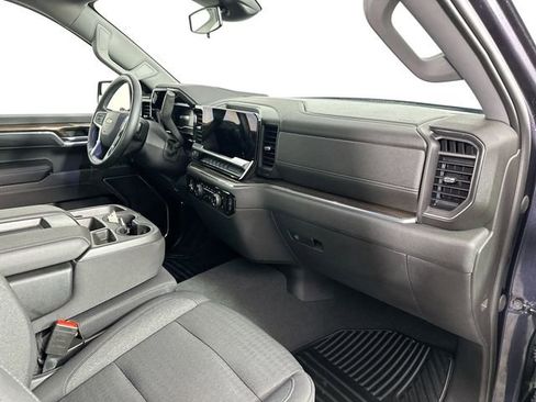 Used 2023 Chevrolet Silverado 1500 LT AWD/4WD image 27