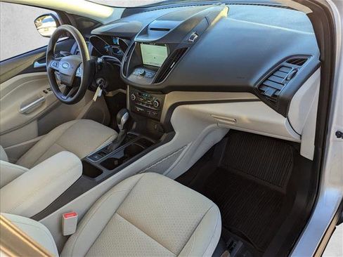 Used 2018 Ford Escape SE w/ SE Sync 3 Package image 21