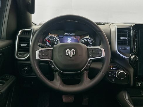 Used 2025 RAM 1500 Big Horn AWD/4WD image 18