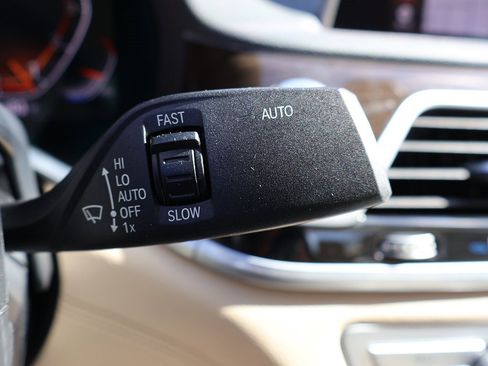 Used 2020 BMW 740i 740i image 50