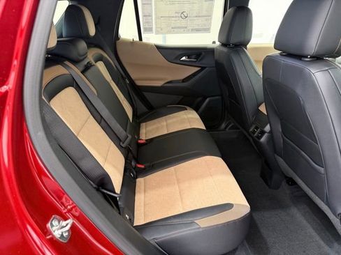 New 2026 Chevrolet Equinox ACTIV image 25