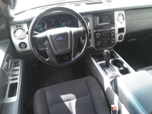 Used 2017 Ford Expedition EL XLT AWD/4WD image 12