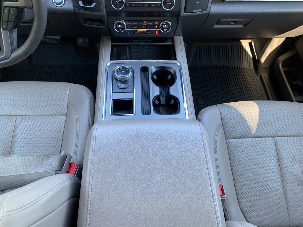 Used 2020 Ford Expedition XLT w/ Equipment Group 202A RWD image 20