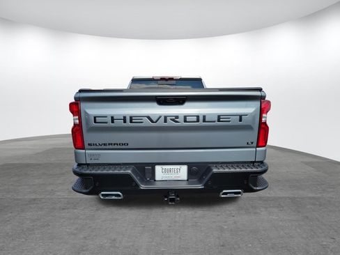Used 2025 Chevrolet Silverado 1500 LT Trail Boss w/ LT Trail Boss Premium Package AWD/4WD image 7