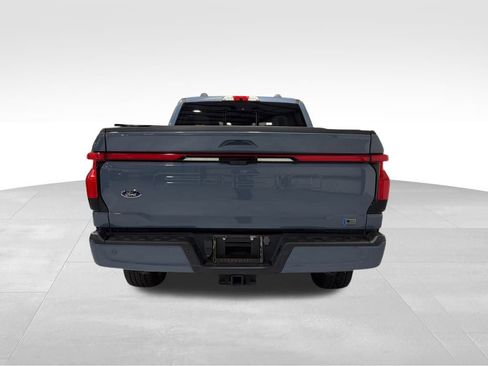 Used 2023 Ford F150 Lightning Platinum image 7