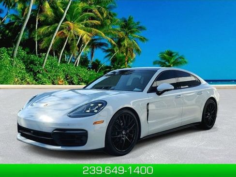 Used 2023 Porsche Panamera RWD image 1