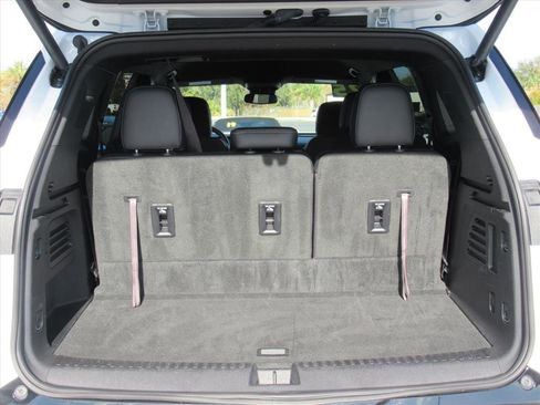 Used 2025 Buick Enclave Sport Touring image 31