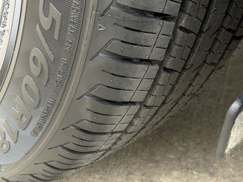 Used 2019 Ford Edge SEL w/ Equipment Group 201A image 23