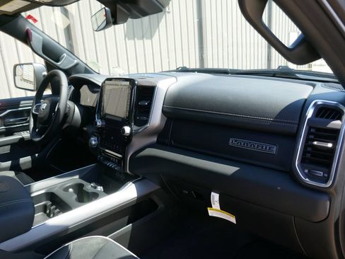 New 2026 RAM 1500 Laramie w/ Laramie Southwest Edition AWD/4WD image 13