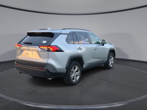 Used 2023 Toyota RAV4 XLE w/ Convenience Package FWD image 8