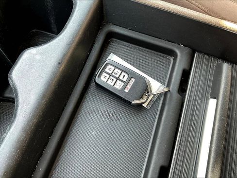 Used 2022 Honda Odyssey EX image 31