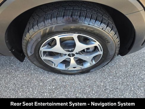 Used 2022 Kia Telluride EX FWD image 13