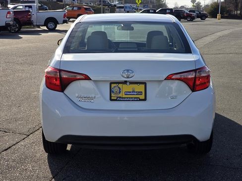 Used 2018 Toyota Corolla LE image 25