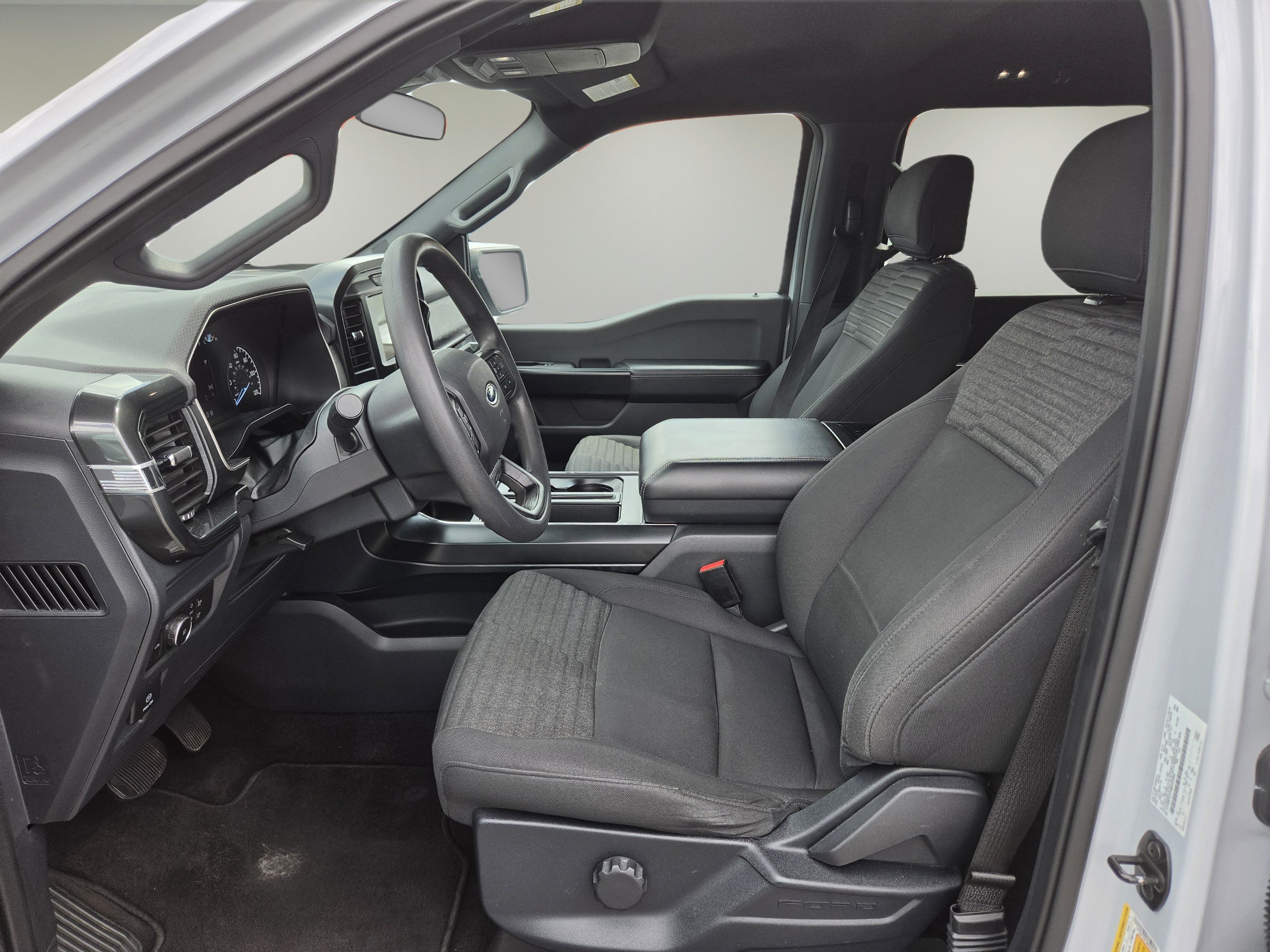 Used 2021 Ford F150 XL w/ STX Appearance Package RWD image 10