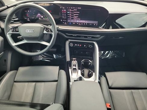 Certified 2025 Audi Q5 Premium w/ Premium Plus AWD/4WD image 2