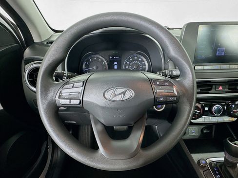 Used 2022 Hyundai Kona SEL image 11