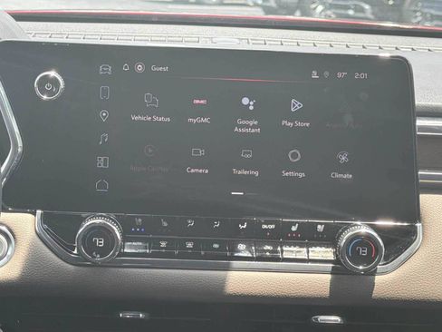 New 2026 GMC Canyon Denali AWD/4WD image 3