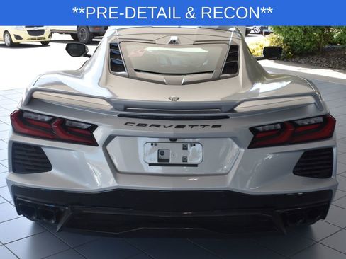 Used 2023 Chevrolet Corvette Stingray Premium Cpe w/ Z51 Performance Package RWD image 4