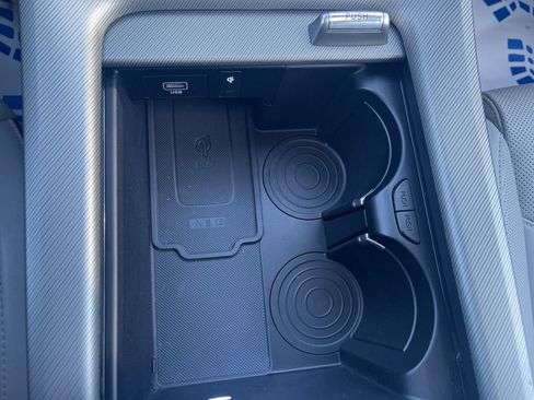 Used 2024 Hyundai Palisade SEL image 41