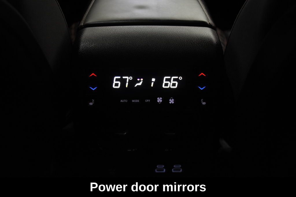Used 2022 Jeep Grand Cherokee Summit w/ Adv Protech Group IV AWD/4WD image 31