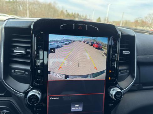 Used 2023 RAM 1500 Laramie image 29