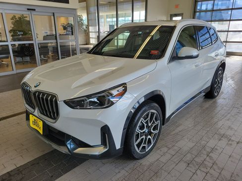 Used 2026 BMW X1 xDrive28i w/ Convenience Package AWD/4WD image 1