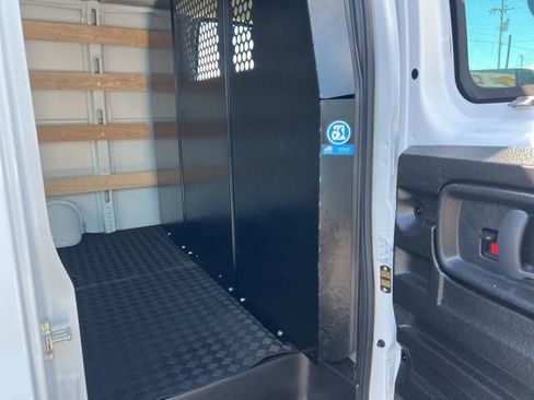 Used 2024 Chevrolet Express 2500 w/ Driver Convenience Package image 28