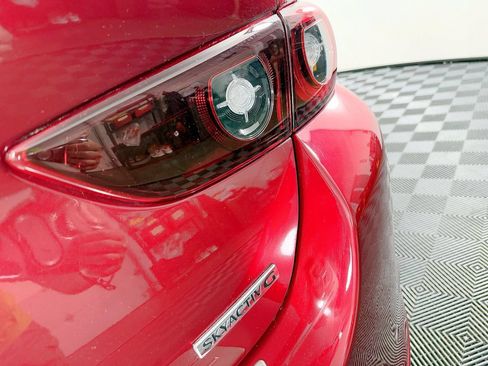 Used 2025 MAZDA MAZDA3 s FWD image 11