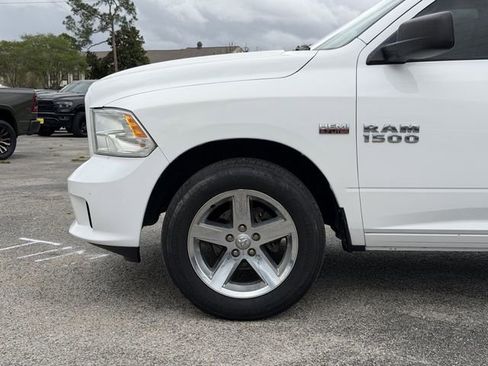 Used 2017 RAM 1500 Express image 7