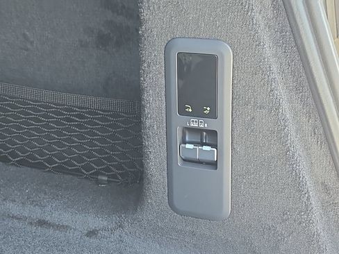 New 2025 Land Rover Range Rover Sport SV Edition Two image 14