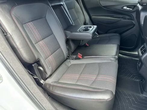 Used 2022 Chevrolet Equinox RS w/ Infotainment Package AWD/4WD image 27