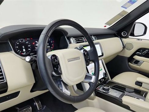 Used 2022 Land Rover Range Rover Westminster Edition image 18