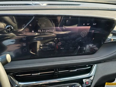 New 2026 Buick Envista Sport Touring FWD image 20