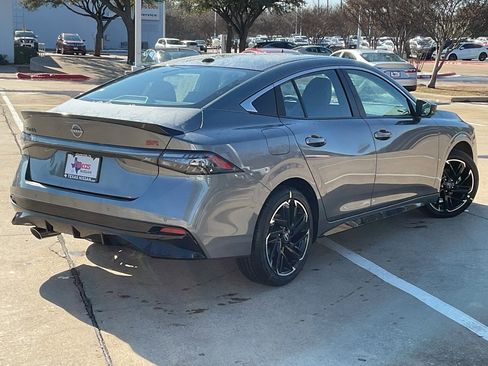 New 2026 Nissan Sentra SR image 5