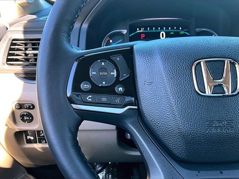 Used 2021 Honda Pilot Elite image 25