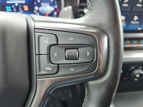 Used 2024 Chevrolet Silverado 1500 High Country w/ Technology Package image 17