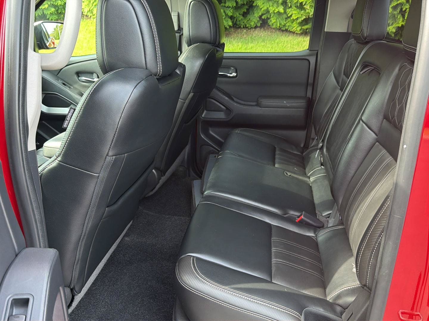 Used 2022 Nissan Frontier SV w/ SV Premium Package RWD image 10