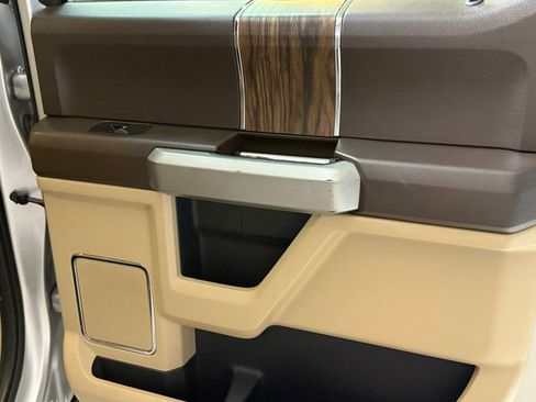 Used 2018 Ford F150 Lariat w/ Equipment Group 502A Luxury image 47