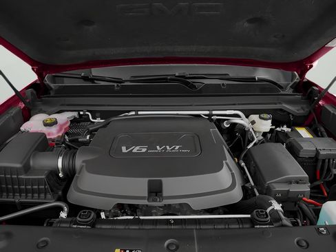 Used 2018 GMC Canyon SLE w/ SLE Convenience Package RWD image 44