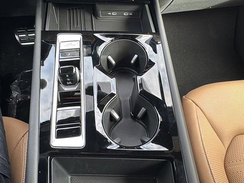 New 2026 Volkswagen Atlas Cross Sport SEL R-Line image 25