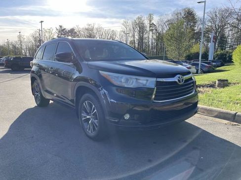 Used 2016 Toyota Highlander XLE image 7
