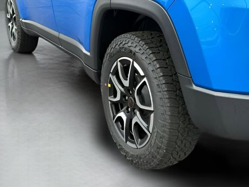 New 2026 Jeep Compass Trailhawk AWD/4WD image 7