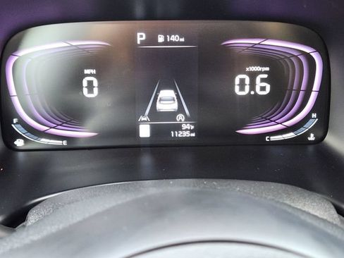 Certified 2025 Kia Soul LX w/ LX Technology Package FWD image 16