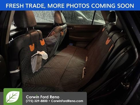 Used 2017 Subaru Outback 2.5i Limited AWD/4WD image 9