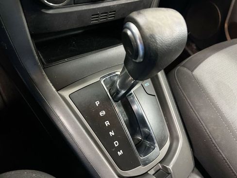 Used 2012 Chevrolet Captiva Sport LT image 11