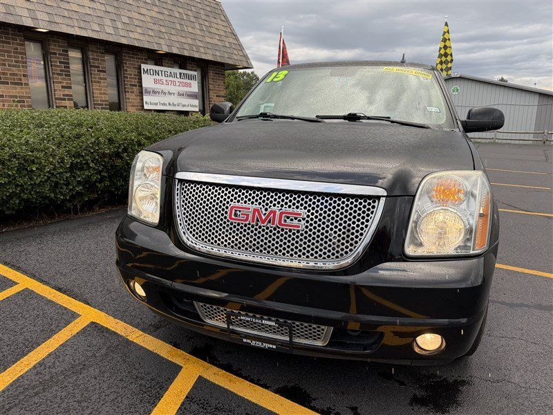 Used 2013 GMC Yukon Denali AWD/4WD image 2