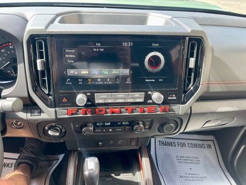 Used 2025 Nissan Frontier PRO-4X AWD/4WD image 14