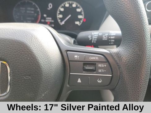 Used 2024 Honda HR-V LX image 9